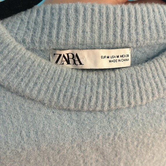 Zara Sweater - Picture 3 of 3